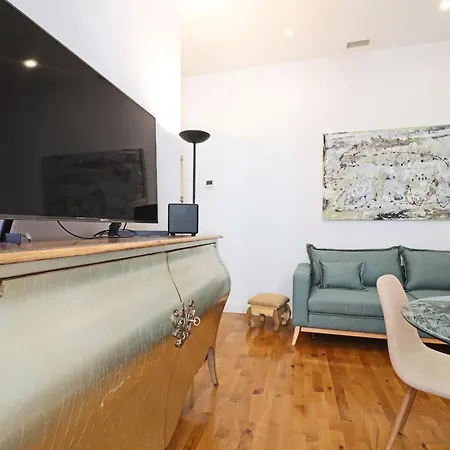 Chueca Suites Madrid Extérieur photo